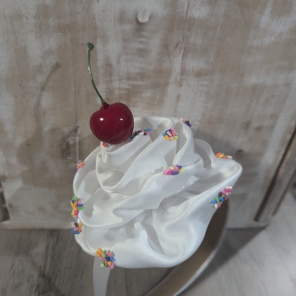 COPY - New cherry headband - Picture 4 of 8